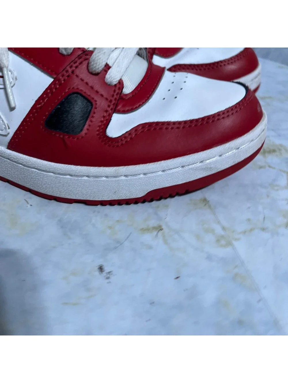 Reebok lace midsole